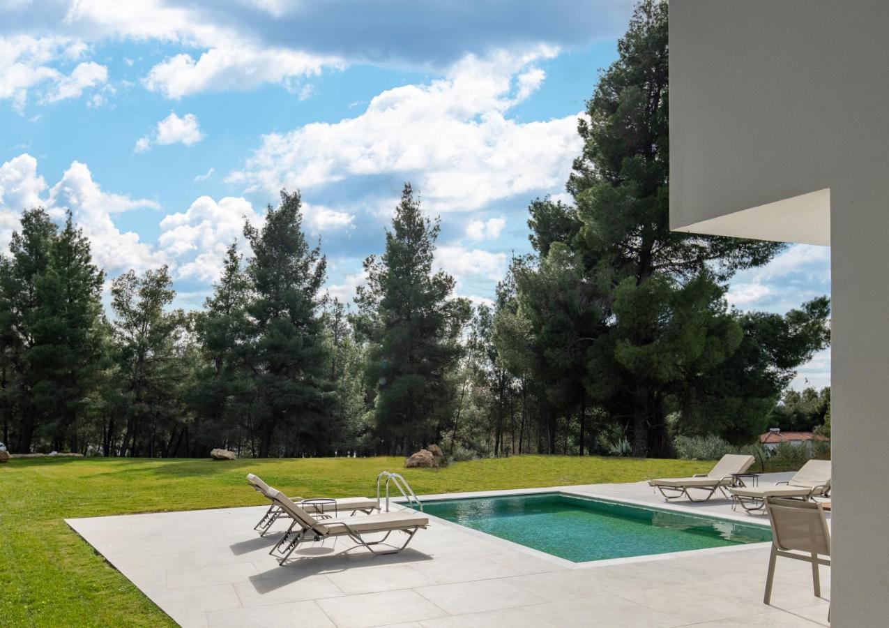 Nikiti Botanic Pool Suites מראה חיצוני תמונה