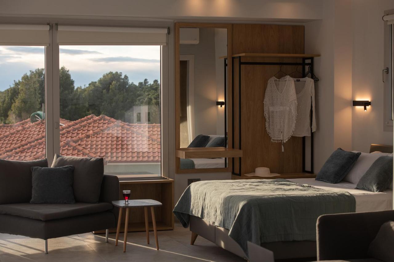 Nikiti Botanic Pool Suites מראה חיצוני תמונה