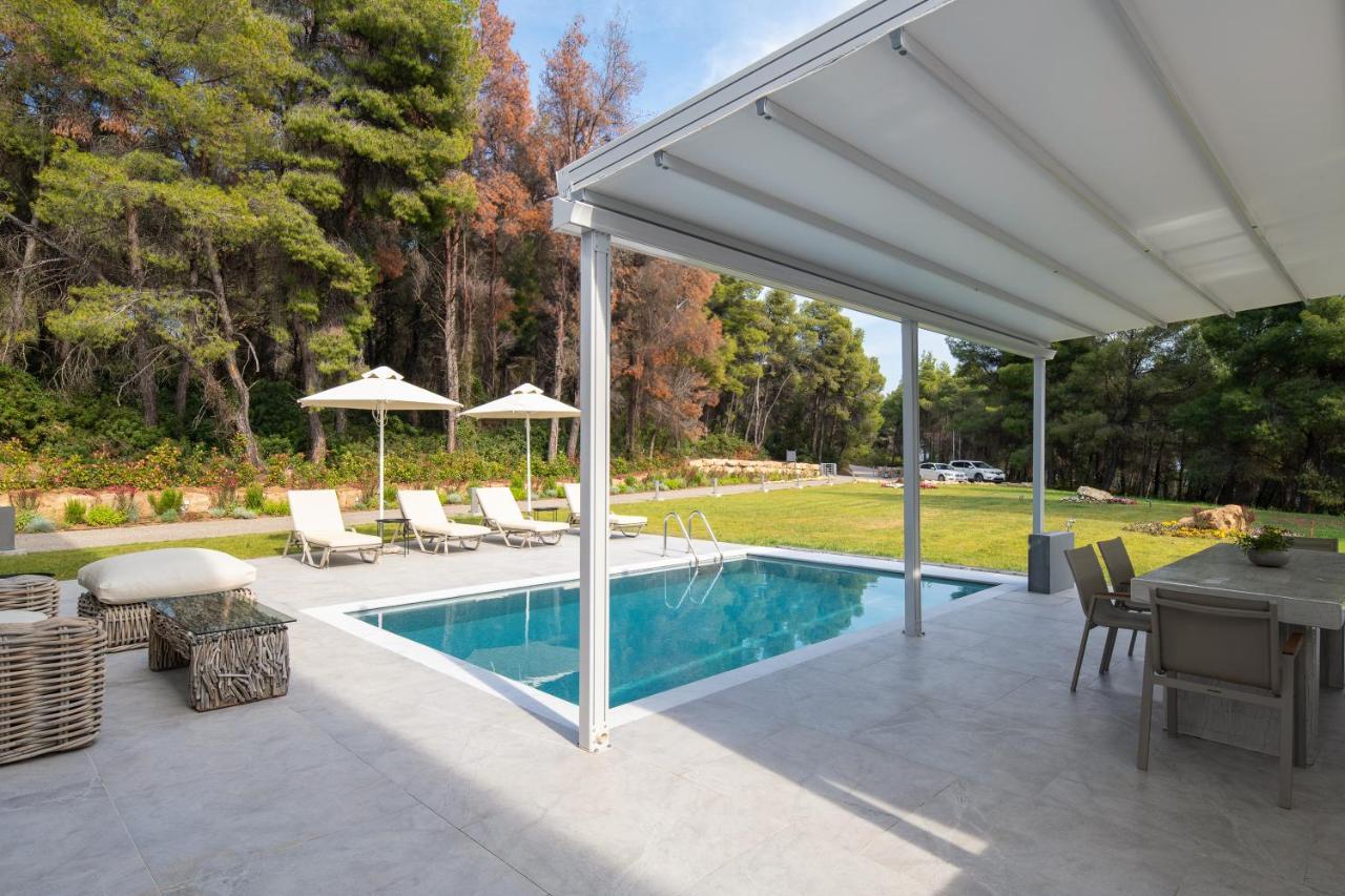 Nikiti Botanic Pool Suites מראה חיצוני תמונה