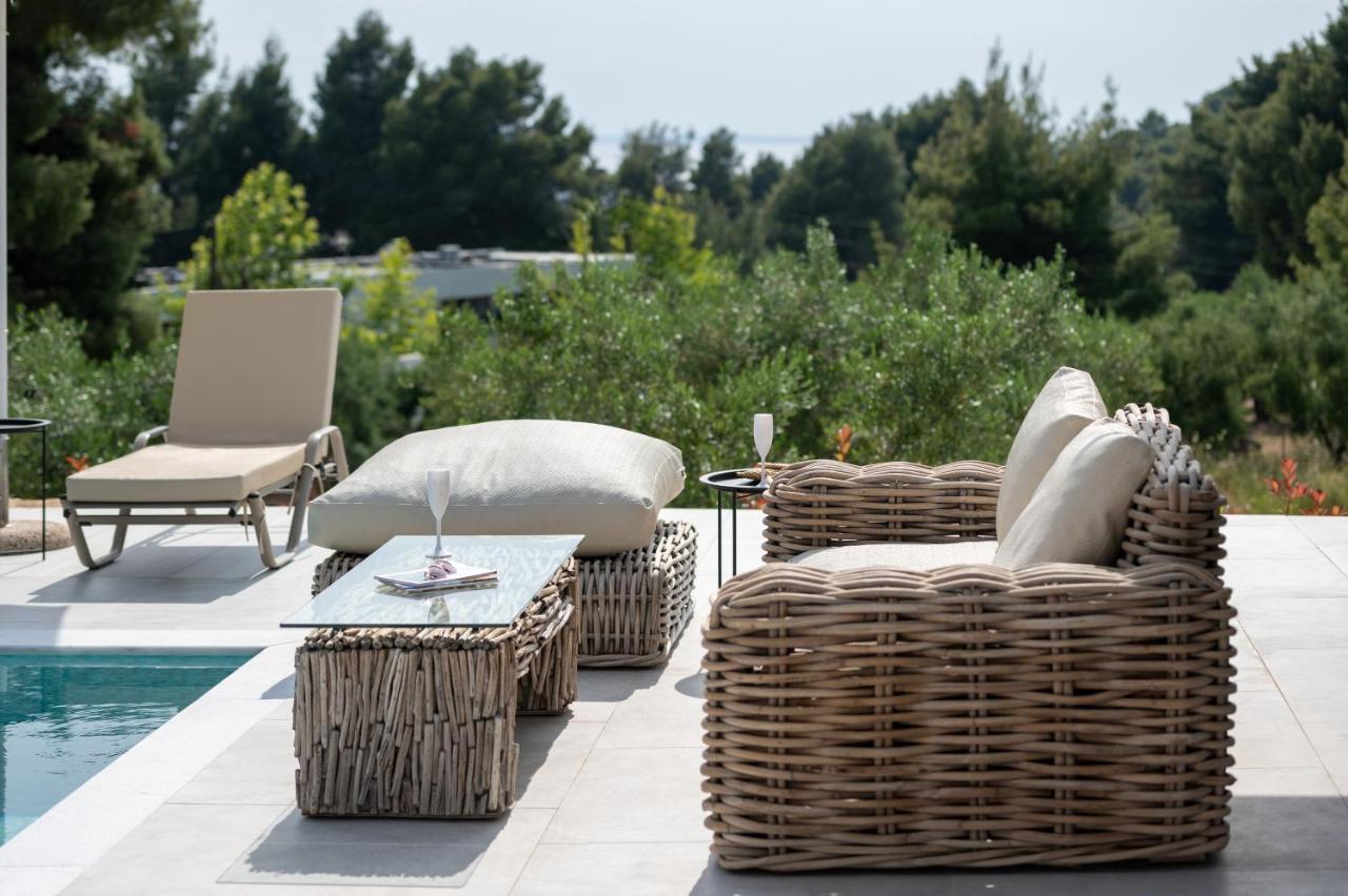 Nikiti Botanic Pool Suites מראה חיצוני תמונה