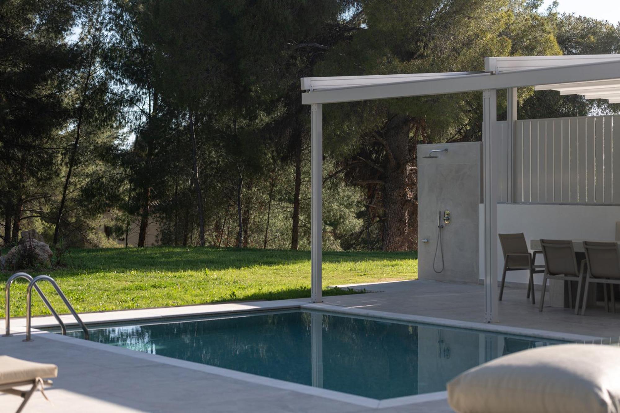 Nikiti Botanic Pool Suites מראה חיצוני תמונה